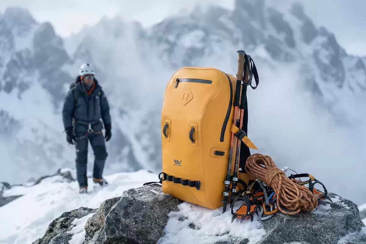 Avoiding Gear Failure at High Altitude: A Deep Dive into Backpack Carrying Systems and Waterproof Technology