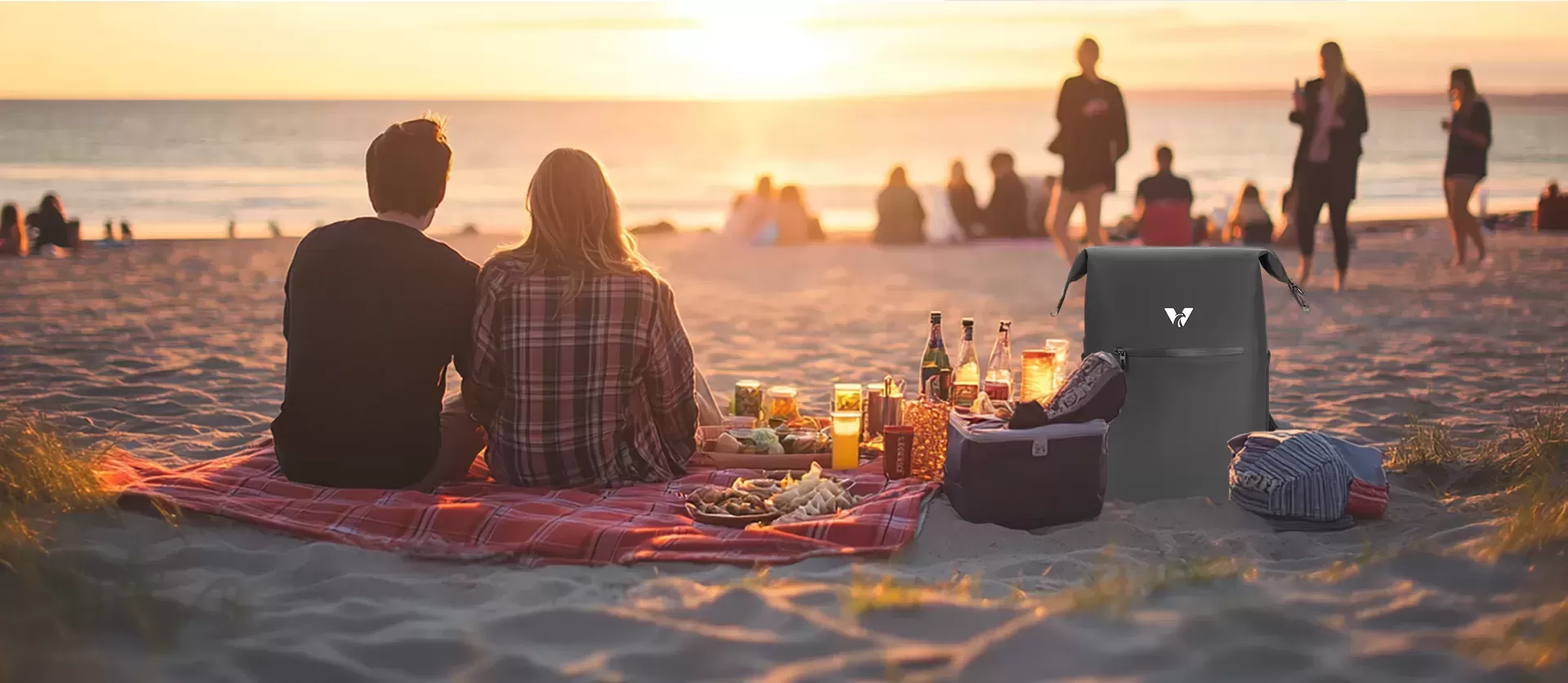 4 Innovative Sealing Techniques Used by a Compact Cooler Bag Fabricator